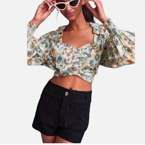 Anthropologie Floral Twist Long Sleeve Collared Crop Top